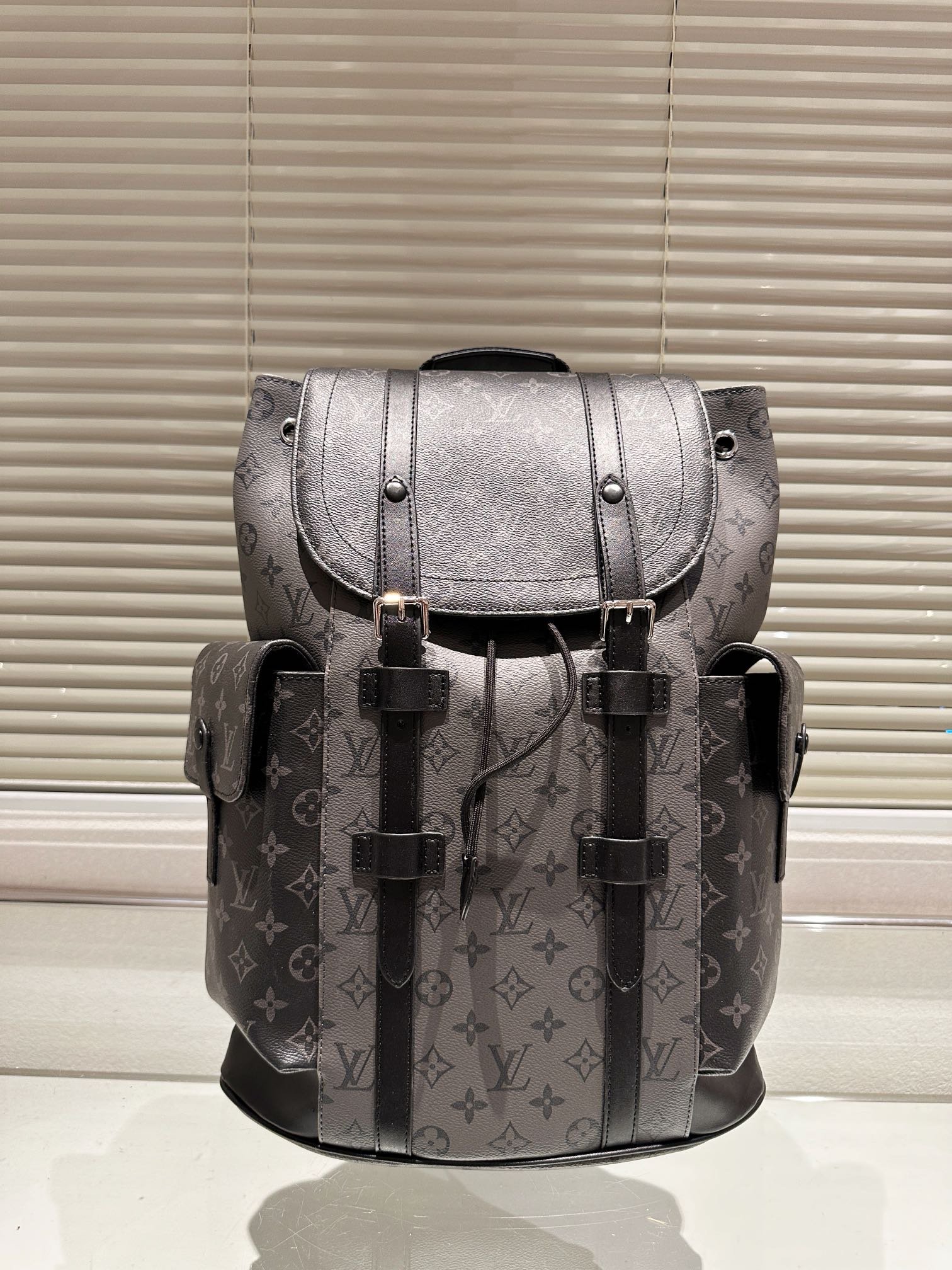 Louis vuitton handbags Backpack | AlmaBagz