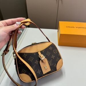 Louis vuitton handbags | AlmaBagz
