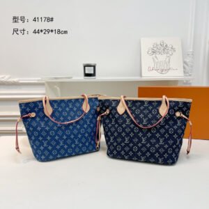 Louis Vuitton handbags (Neverfull) | AlmaBagz