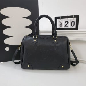 Louis Vuitton handbags | AlmaBagz