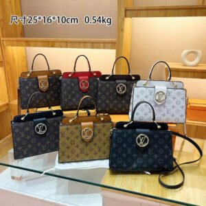 Louis Vuitton handbags | AlmaBagz