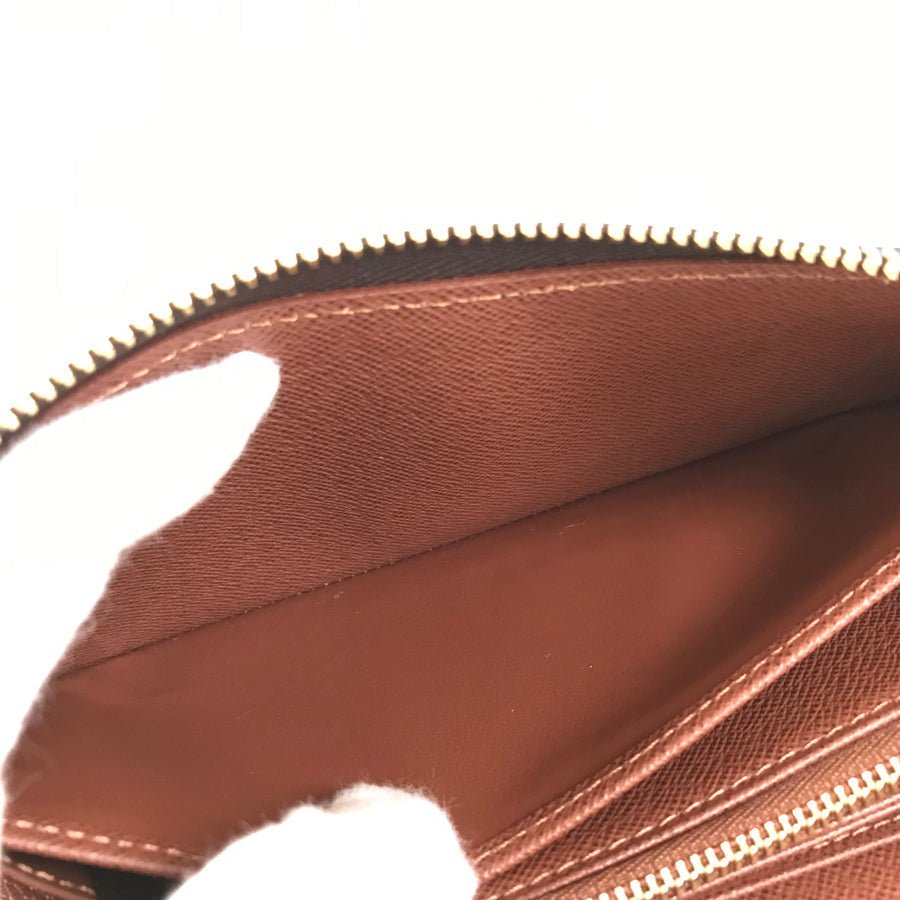 LOUIS VUITTON purse Zip Around | AlmaBagz - Image 9