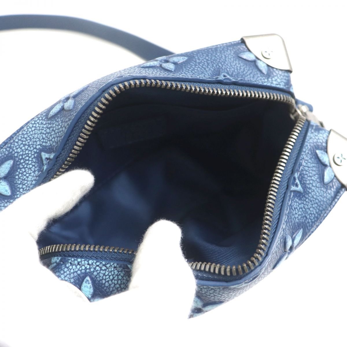 LOUIS VUITTON Shoulder Bag Main: Monogram leather Denim blue mens Used | AlmaBagz - Image 6