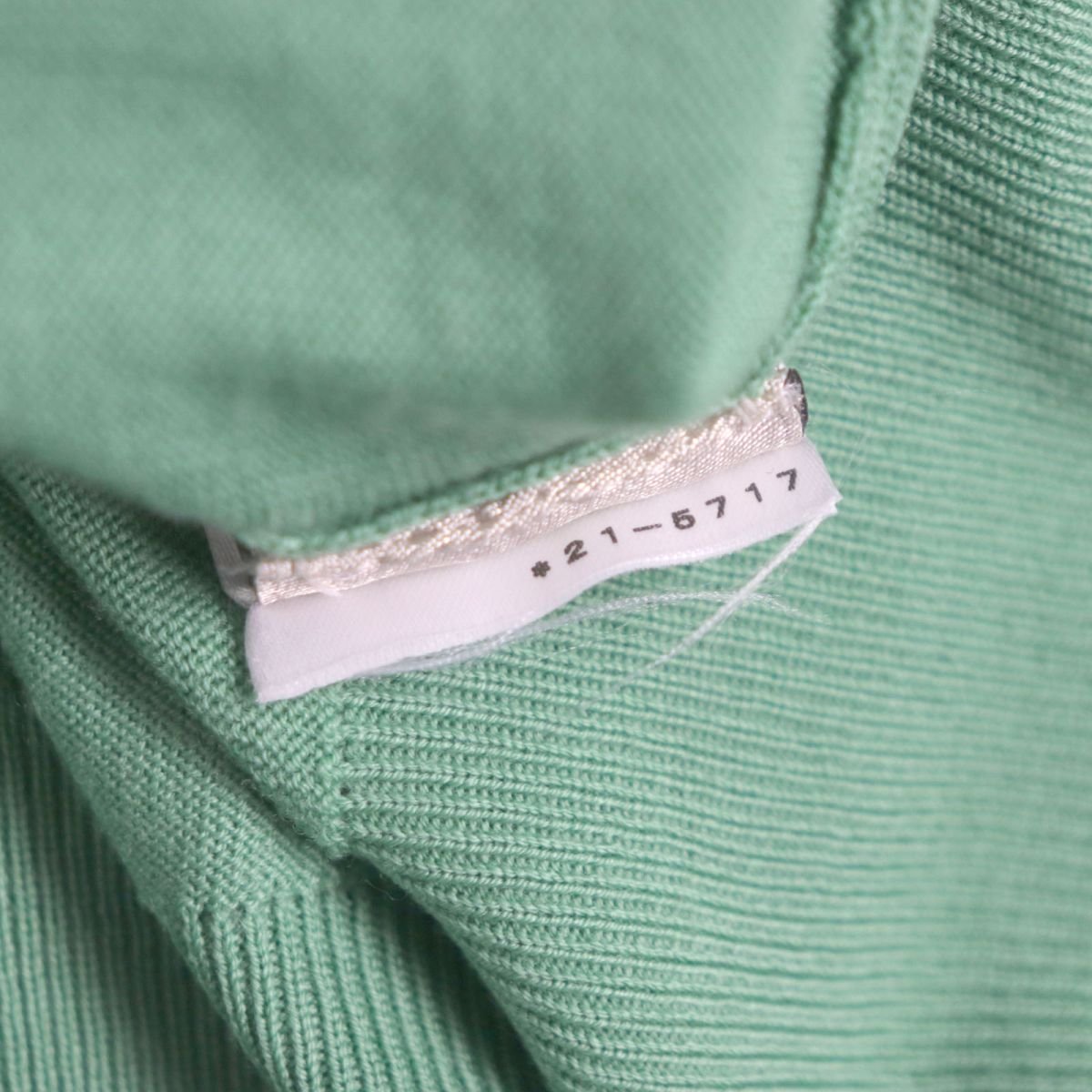 HERMES knit Main: 100% wool green mens L Used | AlmaBagz - Image 7