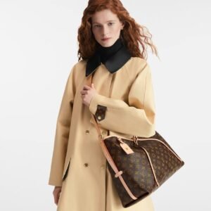 Louis Vuitton Carryall MM Brown | AlmaBagz