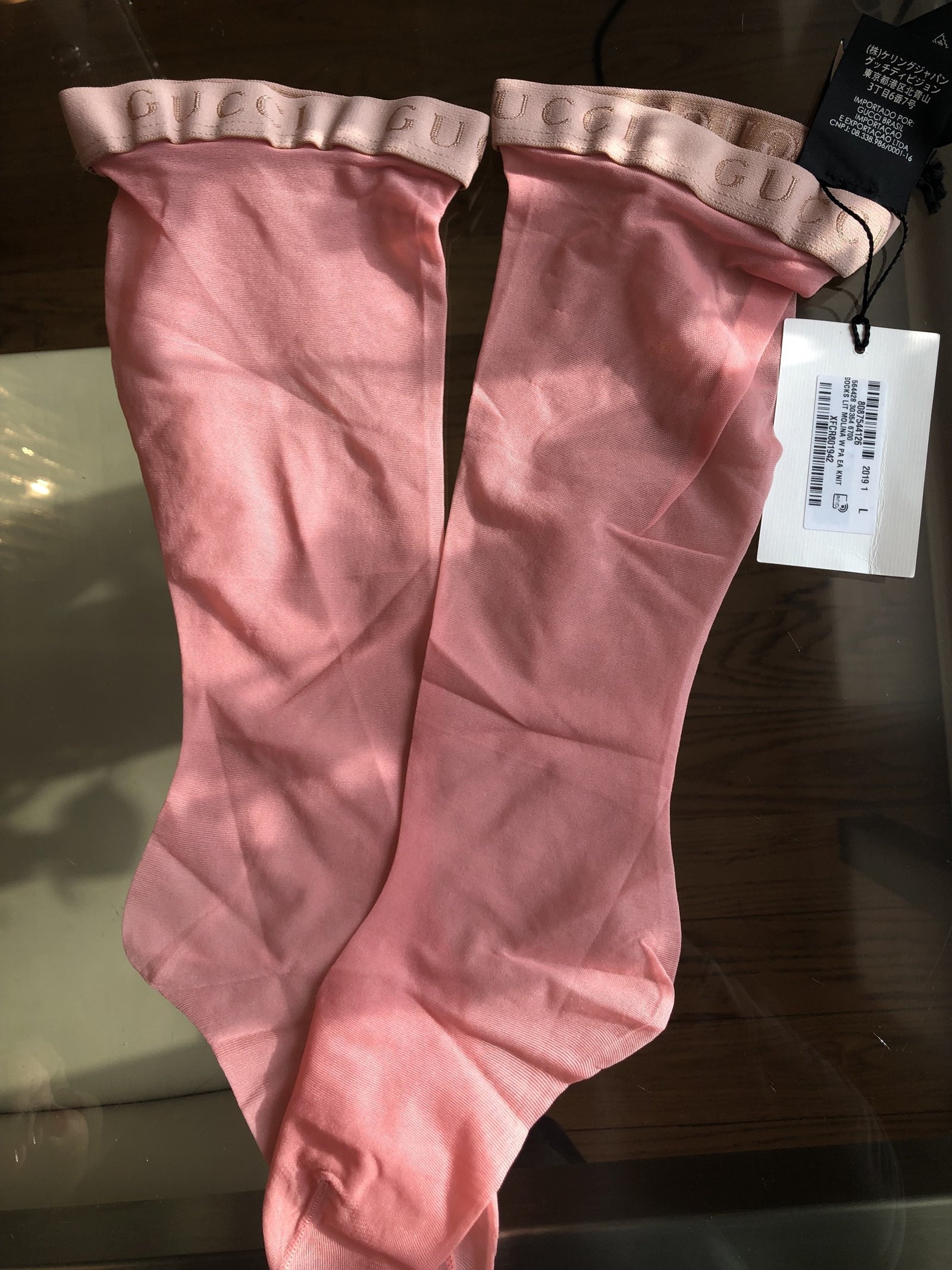 Gucci Lit Molina Sheer Socks in Rose Pink | AlmaBagz