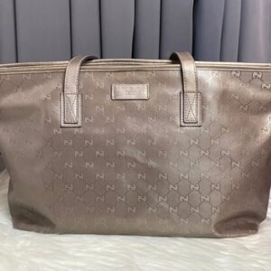 Gucci Abbey Beige GG Canvas Shoulder Bag | AlmaBagz