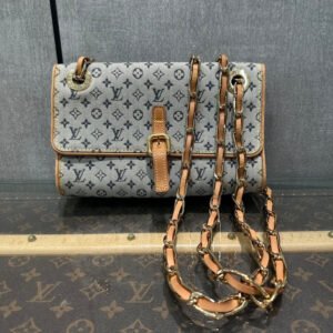 Louis Vuitton Denim Monogram Blue Crossbody Bag 23x17x6cm | AlmaBagz