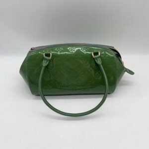 Louis Vuitton Green Vernis Leather Beaute Pochette Bag | AlmaBagz
