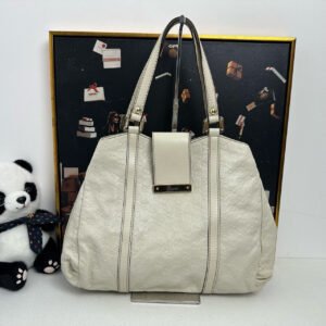 Gucci GG Canvas Ivory Shoulder Bag - Pre-Loved Designer Handbag (11208850) | AlmaBagz