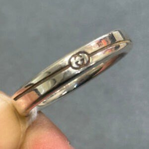 Gucci Silver Statement Ring | AlmaBagz