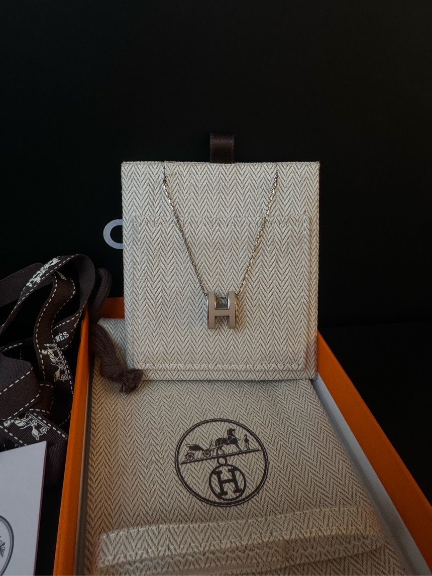 Hermes Large Milk Tea H Pop Necklace | AlmaBagz - Image 2