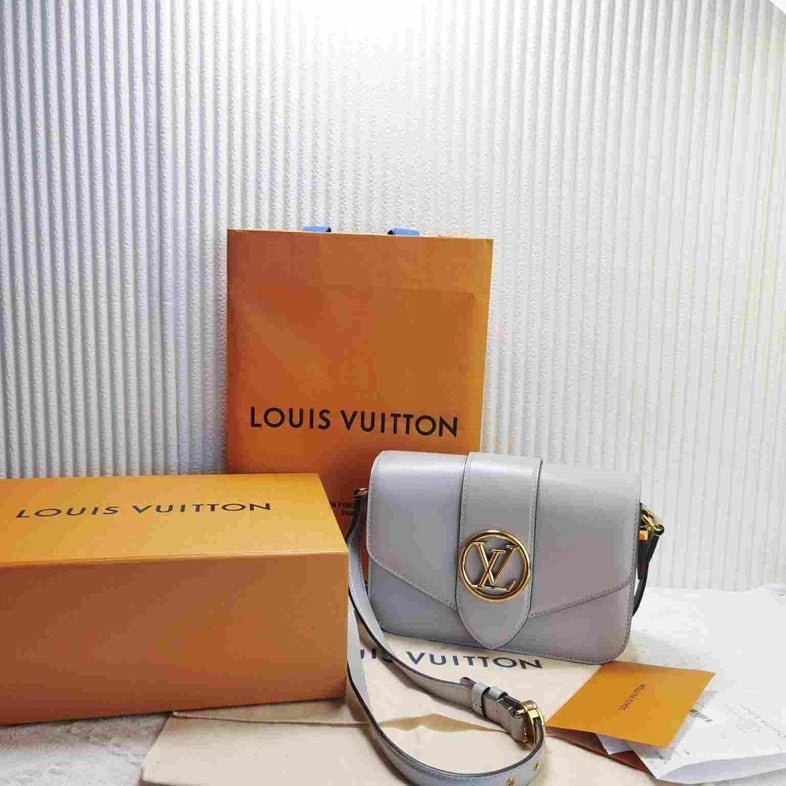 Louis Vuitton Micro Chipped Full Set Shoulder Bag in Light Gray Leather | AlmaBagz