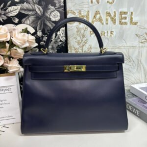 Hermes Kelly 32 Bag in Navy Leather - Preloved Condition | AlmaBagz