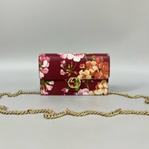 Gucci Flora Wallet on Chain in Red Leather - Preloved Designer Crossbody Bag | AlmaBagz