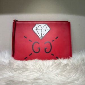 Gucci GG Diamond Red Clutch Bag - Pre-Loved Designer Handbag Sale | AlmaBagz