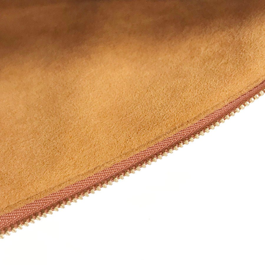 LOUIS VUITTON Pouch | AlmaBagz - Image 10