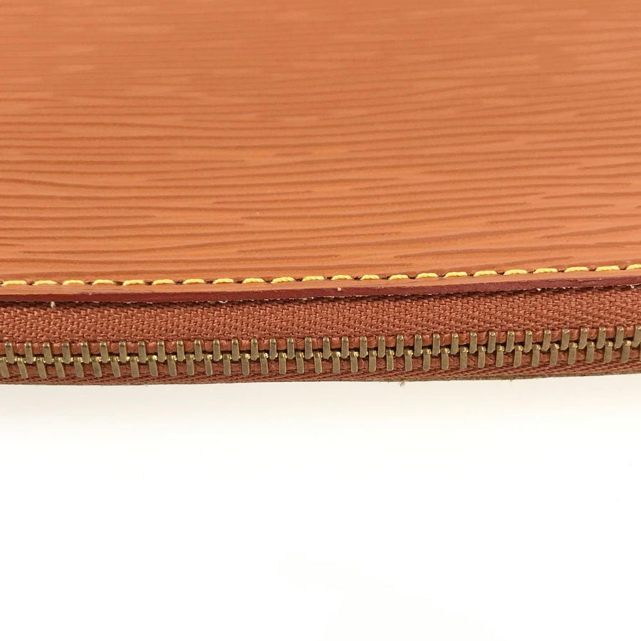 LOUIS VUITTON Pouch | AlmaBagz - Image 6