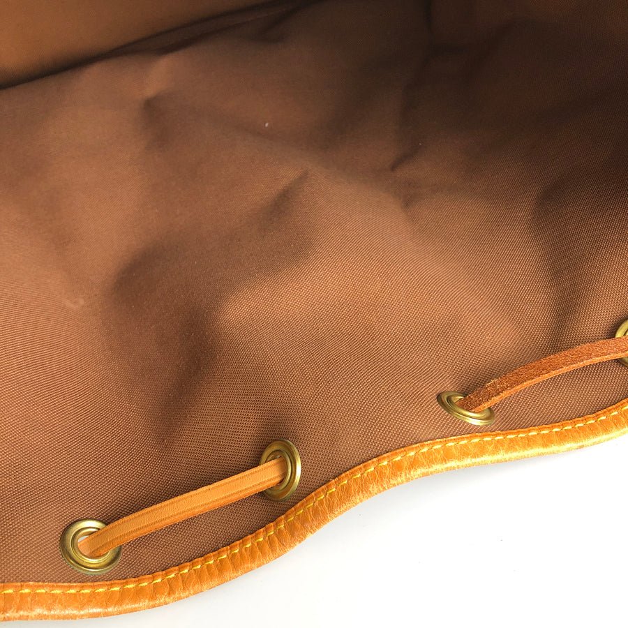 LOUIS VUITTON Shoulder Bag | AlmaBagz - Image 13