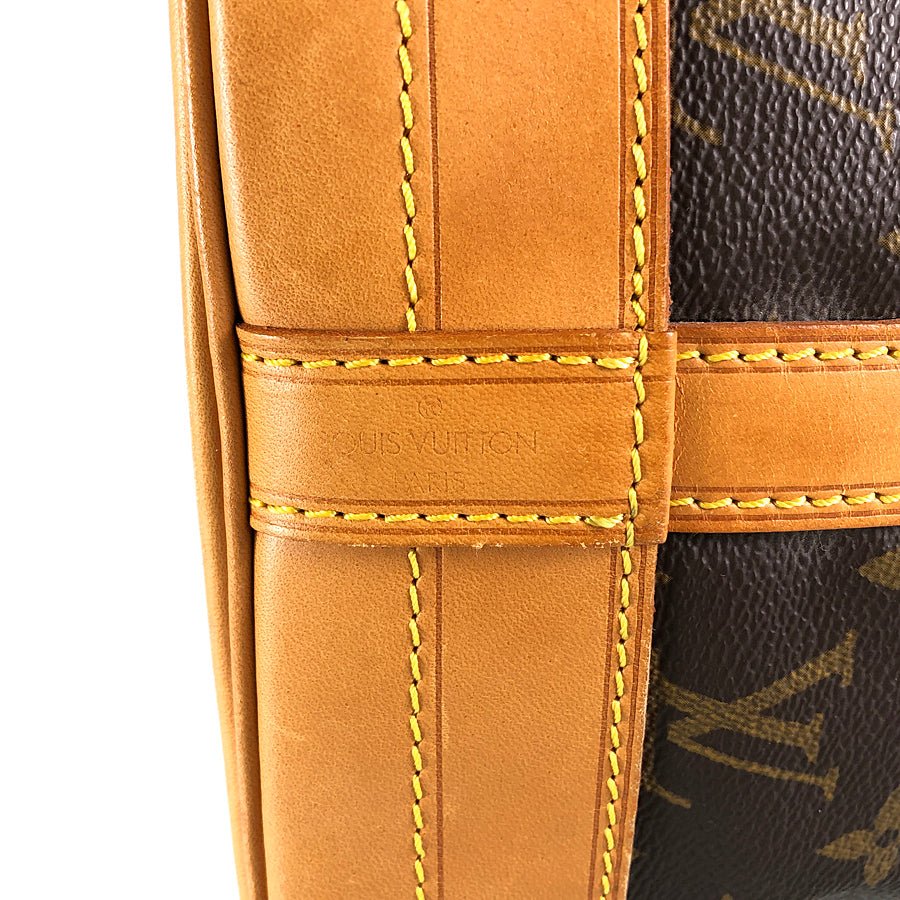 LOUIS VUITTON Shoulder Bag | AlmaBagz - Image 16