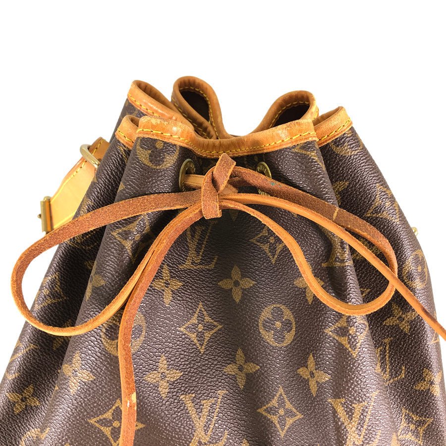 LOUIS VUITTON Shoulder Bag | AlmaBagz - Image 7
