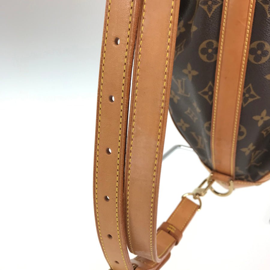 LOUIS VUITTON Shoulder Bag | AlmaBagz - Image 9
