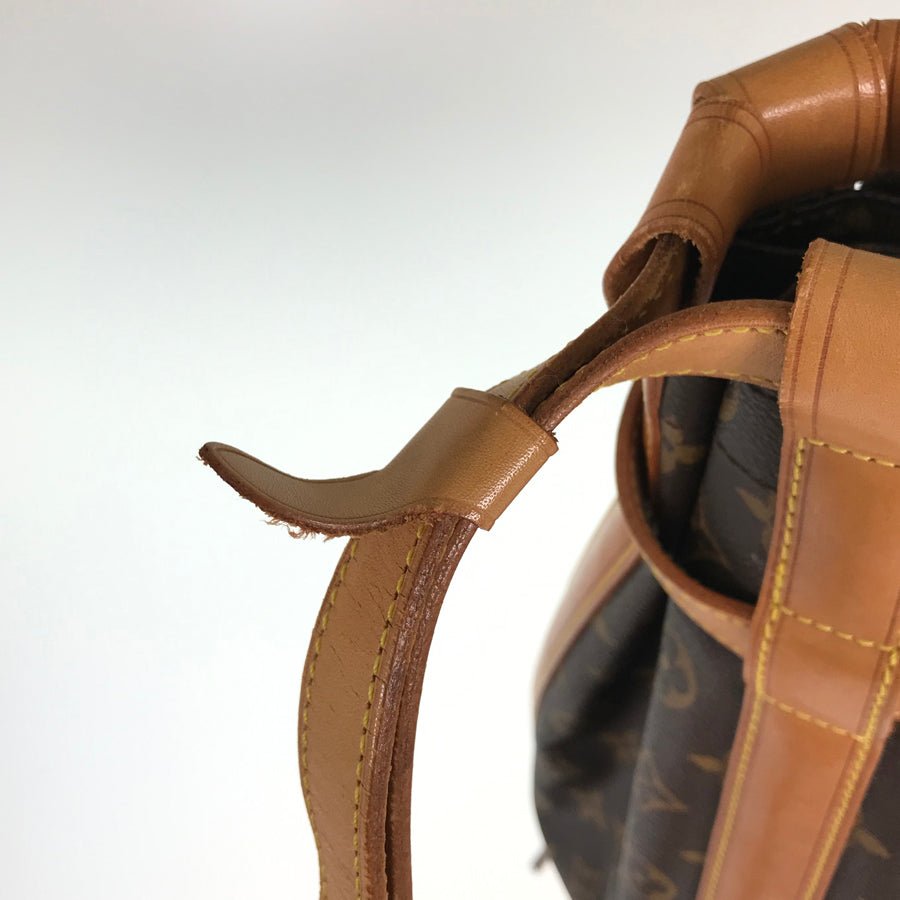 LOUIS VUITTON Shoulder Bag | AlmaBagz - Image 10