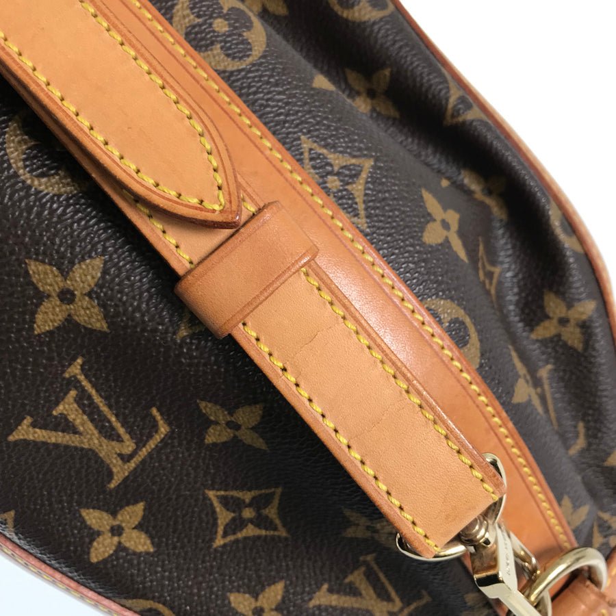LOUIS VUITTON Shoulder Bag | AlmaBagz - Image 11
