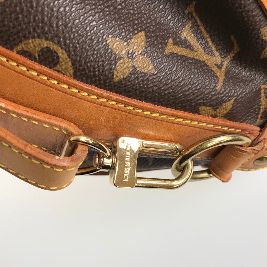 LOUIS VUITTON Shoulder Bag | AlmaBagz - Image 13