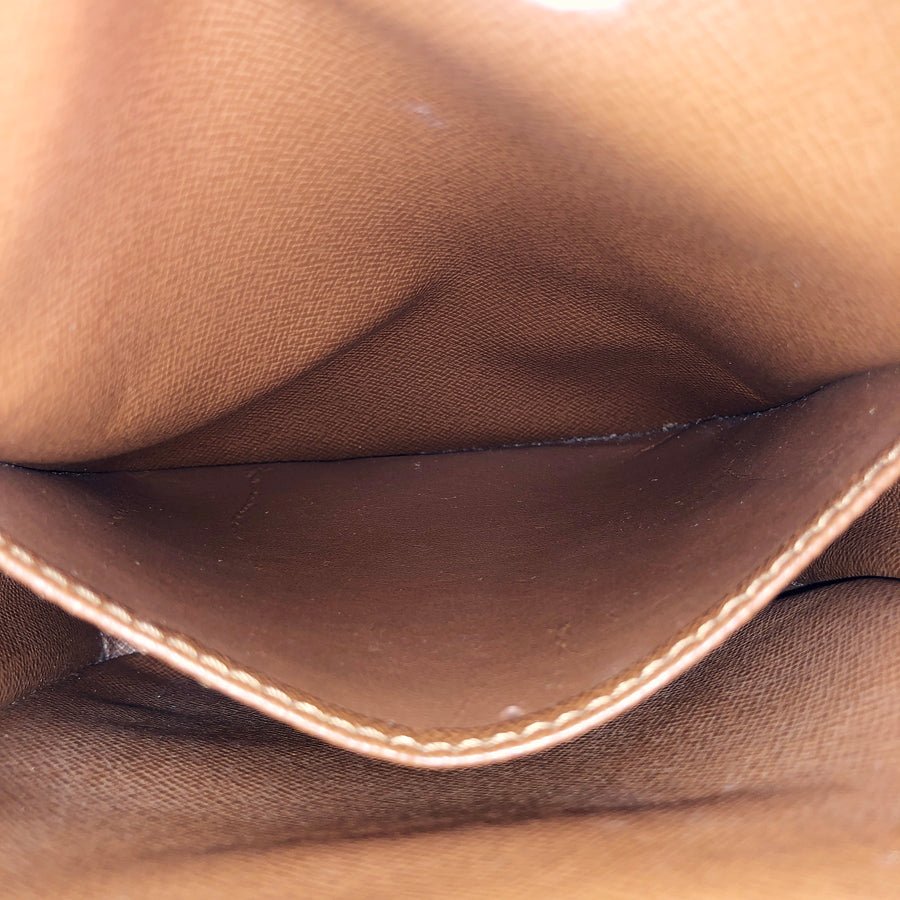 LOUIS VUITTON Shoulder Bag | AlmaBagz - Image 15