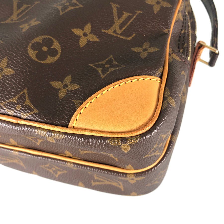 LOUIS VUITTON Shoulder Bag | AlmaBagz - Image 5