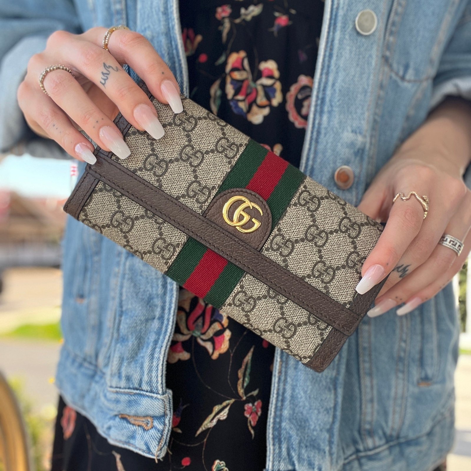 Gucci Ophidia GG Canvas Trifold Wallet | AlmaBagz
