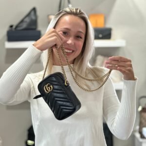 Gucci GG Marmont Matelasse Mini Phone Crossbody | AlmaBagz