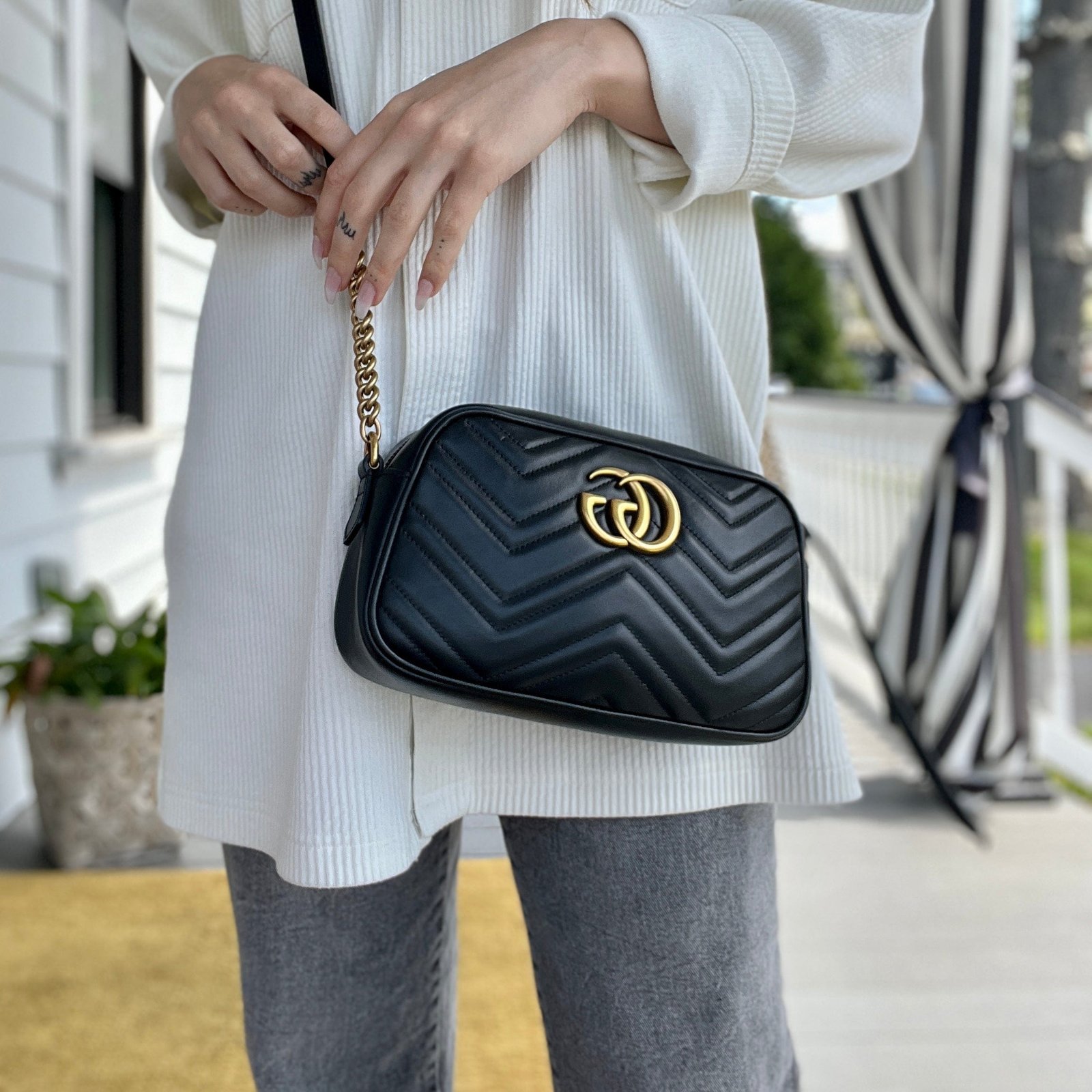 Gucci GG Matelasse Marmont Crossbody Bag | AlmaBagz