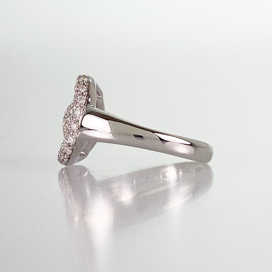 GUCCI Horsebit Ring | AlmaBagz