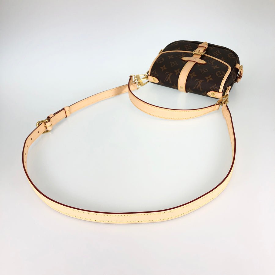 LOUIS VUITTON Shoulder Bag | AlmaBagz - Image 9