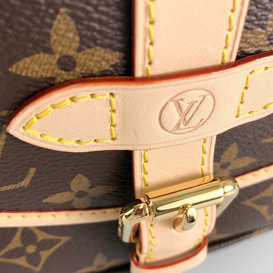 LOUIS VUITTON Shoulder Bag | AlmaBagz - Image 7