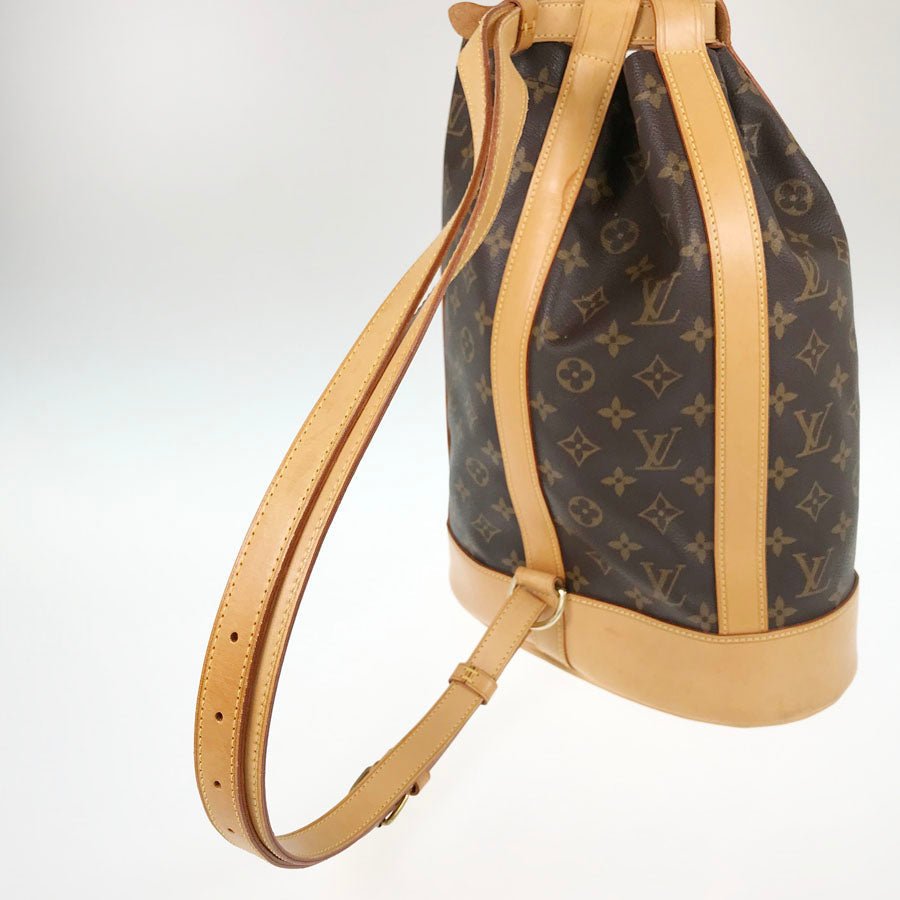 LOUIS VUITTON Shoulder Bag | AlmaBagz - Image 9