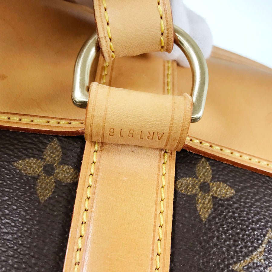 LOUIS VUITTON Shoulder Bag | AlmaBagz - Image 15
