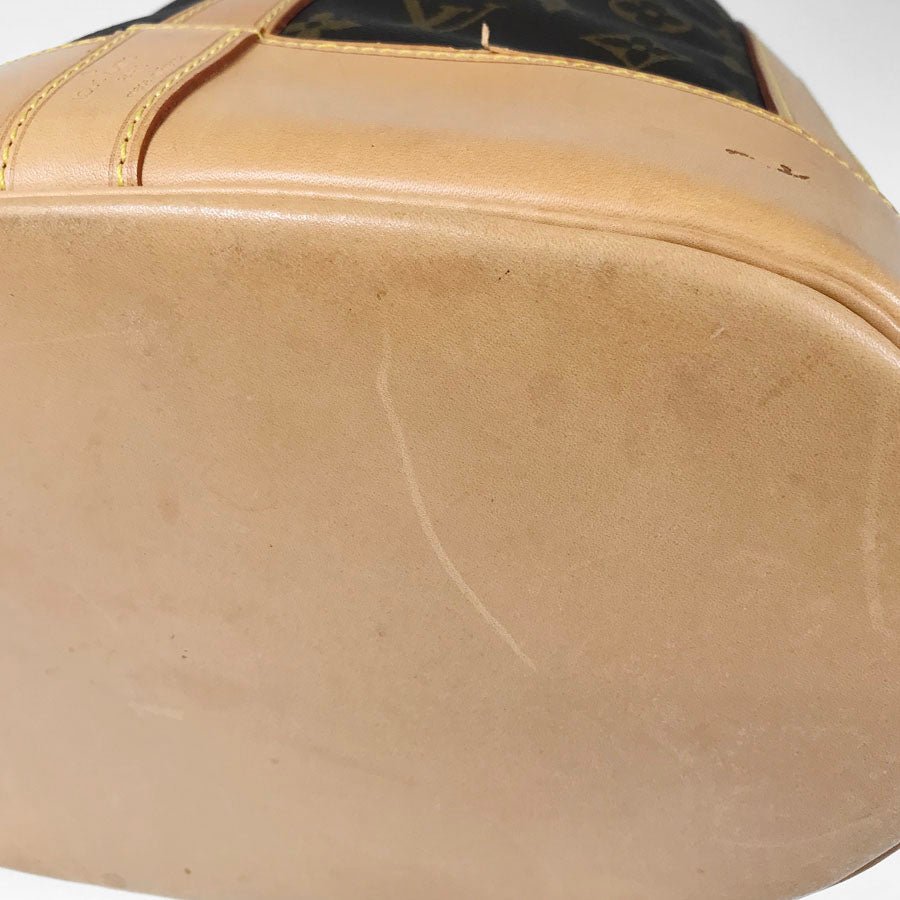 LOUIS VUITTON Shoulder Bag | AlmaBagz - Image 5