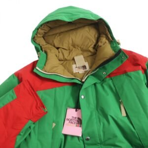 GUCCI Down jacket Outer: 100% polyester, Part: Polyurethane, Outer: 73% nylon, Outer: 27% cotton, Lining: 100% nylon Green x red mens M Used | AlmaBagz