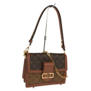 LOUIS VUITTON Monogram Dauphine MM M45958 Shoulder bag | AlmaBagz
