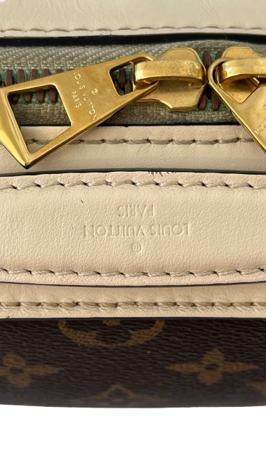 Louis Vuitton Saintonge, Monogram Creme | AlmaBagz - Image 10