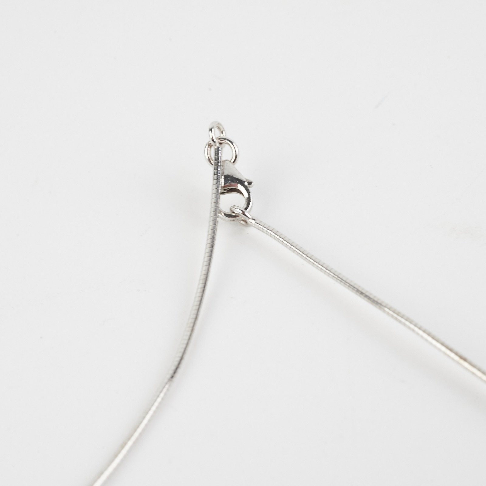 Hermes H Necklace Orange | AlmaBagz - Image 5