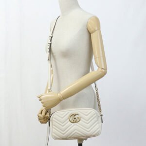 GUCCI 447632 Small Shoulder Bag GG Marmont Diagonal sling leather white Women | AlmaBagz