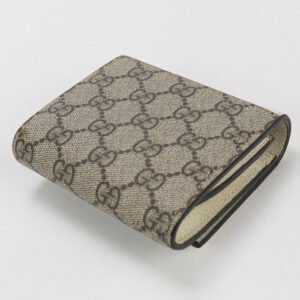 GUCCI GU84766 Medium wallet Double G Folded wallet GG Supreme Beige Women | AlmaBagz
