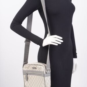 Gucci Messenger Bag Beige / Grey Canvas | AlmaBagz